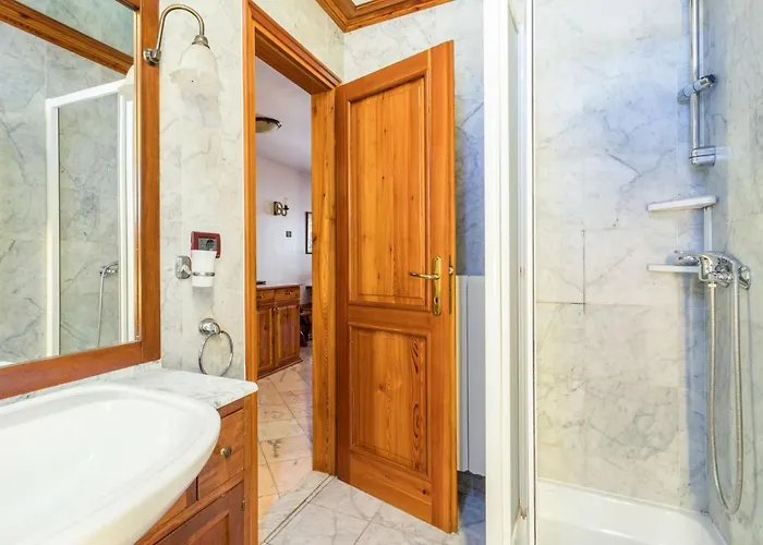 Antonella & Napoletano-2 By Interhome *